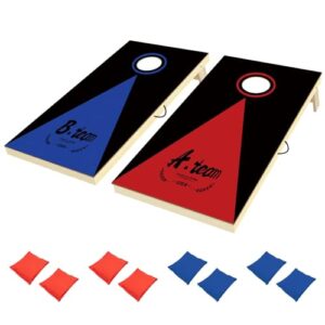 Cornhole Set mit zwei rechteckigen Spielflächen in Schwarz und Rot, ausgestattet mit acht Bean Bags in Rot und Blau für Outdoor-Spielspaß.