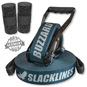 Nachhaltiges Slackline-Set BUZZARD Easyline 15 m mit Baumschutz, geeignet für Anfänger und Fortgeschrittene, hergestellt in Deutschland.