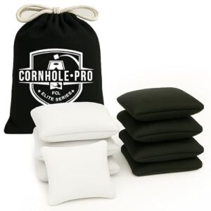 Set von offiziellen Cornhole Bags mit 4 schwarzen und 4 weißen Säcken, ideal für Garten- und Strandspiele mit Freunden und Familie.