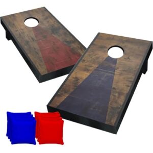 Zwei originale Cornhole-Spiele mit Holzoberfläche, einem roten und einem blauen Brett, jeweils mit kreisrundem Loch und quadratischen Spielsäcken, geeignet für Outdoor- und Strandspiele.