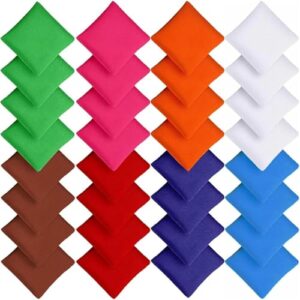 Ein Set von 32 Cornhole-Säckchen in verschiedenen Farben, ideal für Freizeitaktivitäten im Freien