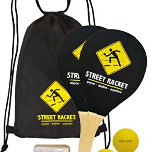 Street Racket Set, 2 Holzschläger, 2 Softbälle und Straßenmalkreide in einem Polyester-Carry-Bag für ein unterhaltsames Spiel